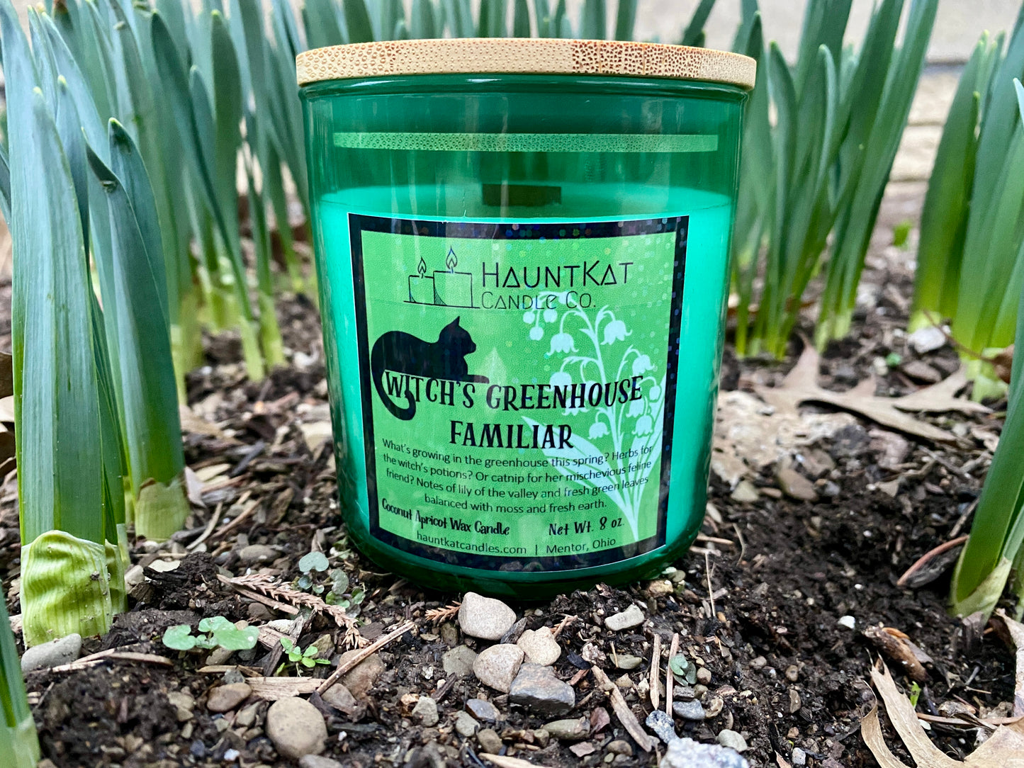 Witch's Greenhouse Familiar (8 oz)